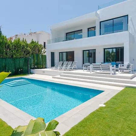 The Perfect Luxury - 5 Bdrm Marbella
