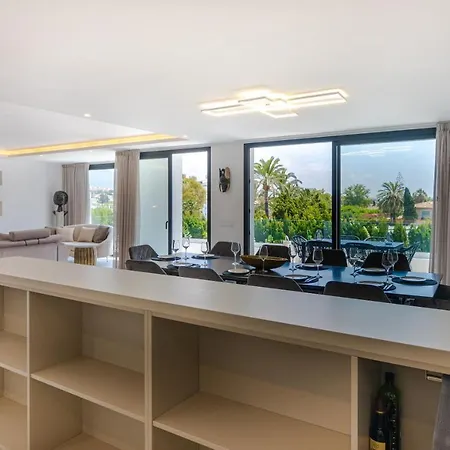 The Perfect Luxury - 5 Bdrm Marbella