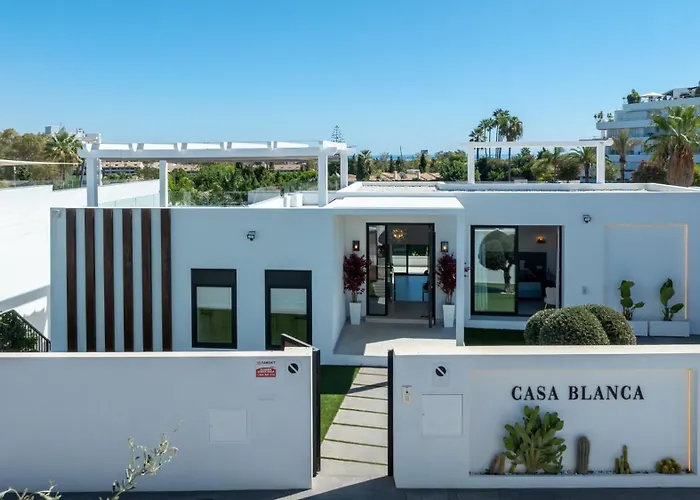 Luxury With Heated Pool, Jacuzzi, Sauna And * Marbella