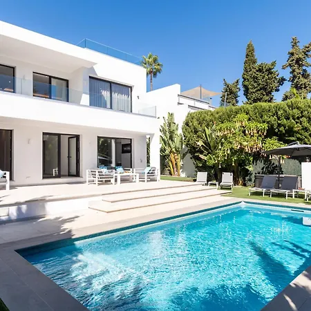 Luxury With Heated Pool, Jacuzzi, Sauna And Apartment *