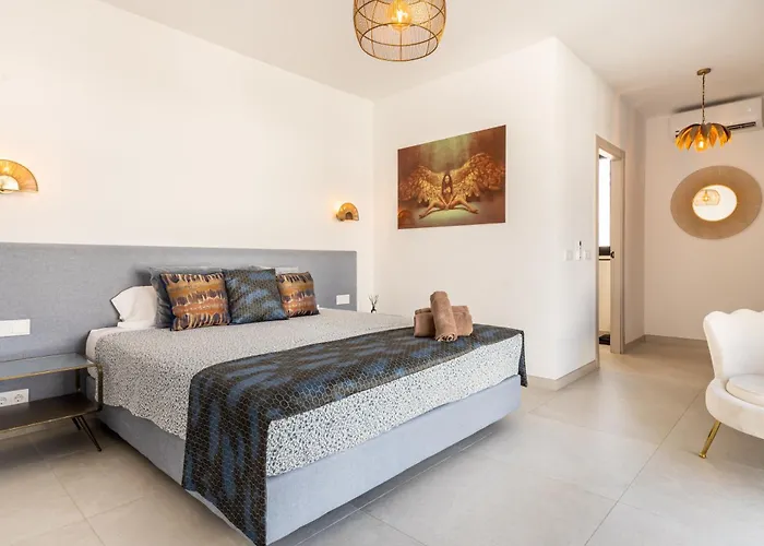 Daire Luxury With Heated Pool, Jacuzzi, Sauna And Marbella