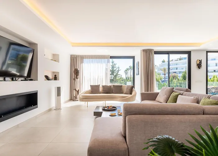 Luxury With Heated Pool, Jacuzzi, Sauna And Marbella