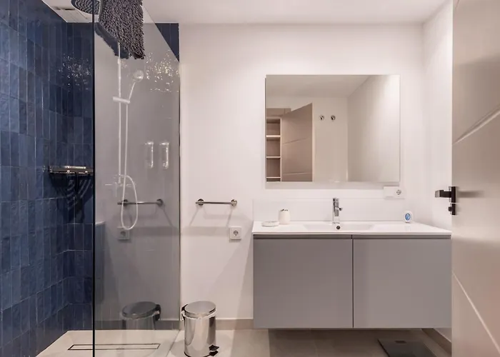 Luxury With Heated Pool, Jacuzzi, Sauna And Daire *