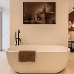 Luxury With Heated Pool, Jacuzzi, Sauna And Marbella