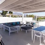 Luxury With Heated Pool, Jacuzzi, Sauna And