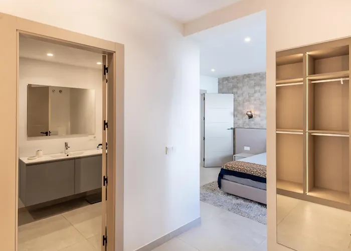 Luxury With Heated Pool, Jacuzzi, Sauna And Marbella